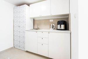 Olea Petite - NEW Seaside Retreat by Olea Mare