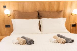 Secret Spot Hideout - 2 bedroom, free parking