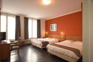 Quadruple Room room in Hotel Sabot D'Or