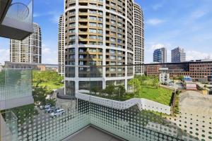 Modern 2-Bedroom Apartment in Downtown Bratislava