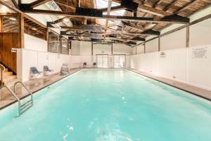 Mountainside Resort F401