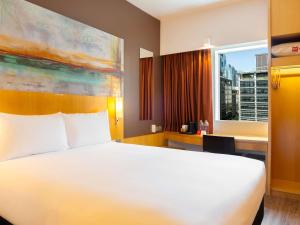 ibis Dubai One Central