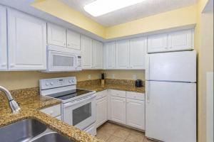 Oceanfront 2 Bedroom Suite with Incredible Views! Carolinian 630