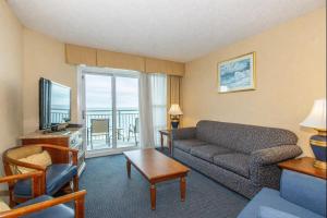 Oceanfront 2 Bedroom Suite with Incredible Views! Carolinian 630