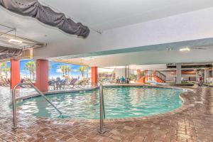 Immaculate Ocean View Double Queen Suite!- Grande Cayman Resort Unit 232 - Sleeps 4 Guests!