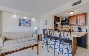 Breathtaking Ocean View 1 Bedroom Queen Suite! Meridian Plaza 707 - Perfect for 4 guests!