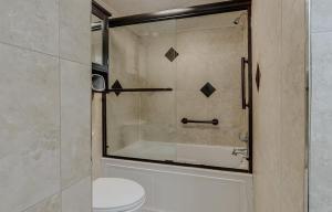 Breathtaking Ocean View 1 Bedroom Queen Suite! Meridian Plaza 707 - Perfect for 4 guests!