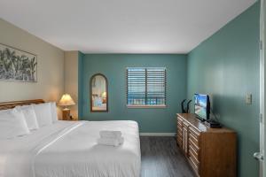 Incredible Views! 20th Floor 1-Bedroom Suite - Ocean Forest Plaza 2004