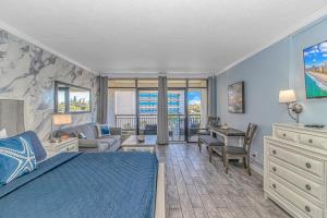 Immaculate Ocean View King Suite!- Grande Cayman Resort Unit 437 - Sleeps 4 Guests!