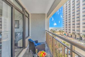 Immaculate Ocean View King Suite!- Grande Cayman Resort Unit 437 - Sleeps 4 Guests!