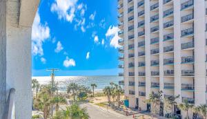 Immaculate Ocean View King Suite!- Grande Cayman Resort Unit 437 - Sleeps 4 Guests!