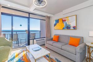 Elegant Oceanfront King Suite with Electric Fireplace-Landmark 1430