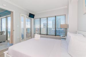 Ocean View 2 Bedroom Apartment with Great Views! Palace Resort 413