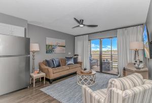 Captivating 2BR Condo for 7 on the Inlet! Marshside Inn 107