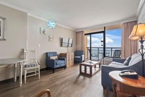 Direct Oceanfront Updated 1BR! Caravelle 935