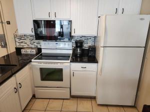 Cozy Ocean View 1 Bedroom Condo - Palace Resort Unit 510