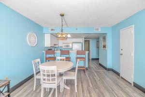 Beautifully Updated 1 Bedroom Suite! Sand Dunes Room 2746