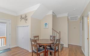 Spectacular and Spacious 7 BR Ocean Lakes House! Steps from the Beach- 1171
