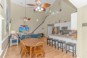 Stunning Ocean Lakes Beach House- Arcade Games and More! 1076