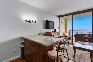 Incredible Oceanfront 1 BR Condo- Breathtaking Views- Ocean Forest Plaza 2108