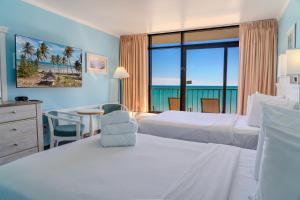 Two Bedroom Ocean View, Perfect for 8 Guests! Sand Dunes 1245 & 1246