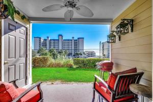2 Bedroom Condo - Just Blocks from the Beach! Dunes Crest A-2