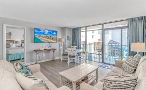 Oceanview! Spacious 2 Bedroom Condo - Sand Dunes 2451