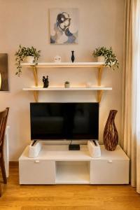 DOMIRA Riverside apartment