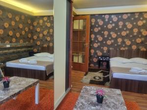 My House - Ultracentral Romana Square near Old Town