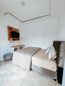 Tiga Mahkota homestay
