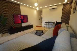 majorelle area new modern apartment with two sunny terraces and atlas mountain views