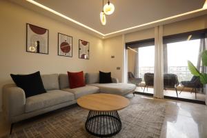 majorelle area new modern apartment with two sunny terraces and atlas mountain views