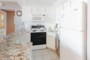 Golden Sands 118
