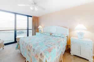 Golden Sands 118