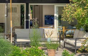 Stunning Home In Vejby With Wifi