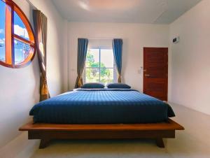 Hug Home Resort Wichianburi ฮักโฮม รีสอร์ท วิเชียรบุรี