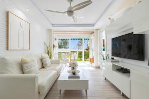 Luxury White Summer Benalmadena