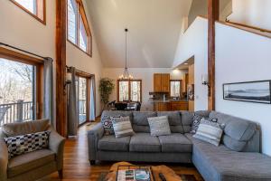 A Change of Scenery at Yonahlossee 5 BR