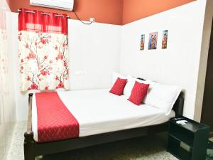 Hotel Jyothi Kumar Royal Ac,Non Ac Rooms