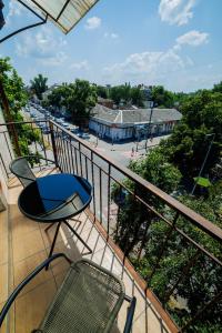Квартира Антиквара у центрі Полтави Мережа AlexApartments Документи для відряджень Безконтатне заселення цілодобово