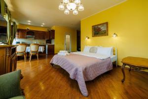 Квартира Антиквара у центрі Полтави Мережа AlexApartments Документи для відряджень Безконтатне заселення цілодобово