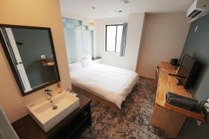 Lumi Hotel Tokyo Shinkoiwa 新小岩駅近 広々22平米以上の客室 商店街すぐ