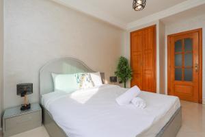 Sunset sea view 3 bedrooms TGV station 3 minutes away