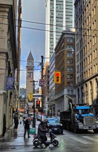 Queen St Prime AC Suite, Walk to FIFA Fan Zone, BMO Field, Toronto Stadium, Fifa Matches and After Festival, CN Tower and Harbourfront