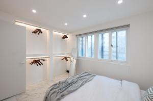 2bedroom 1bathroom hongdae area