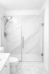 Bright Modern 2BR Walk Everywhere on Capitol Hill