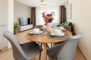 BNB Terminal Breeze Apartment