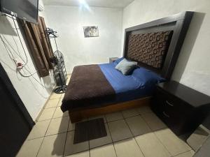 Habitación con sanitario privado cerca del aeropuerto