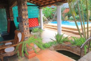 One love suites