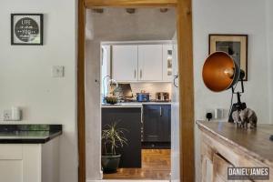 Fords House - Elegant Country Home Near Oswestry